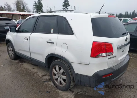 2013 Kia Sorento Lx z USA, uszkodzony, nr VIN 5XYKT3A65DG409986
